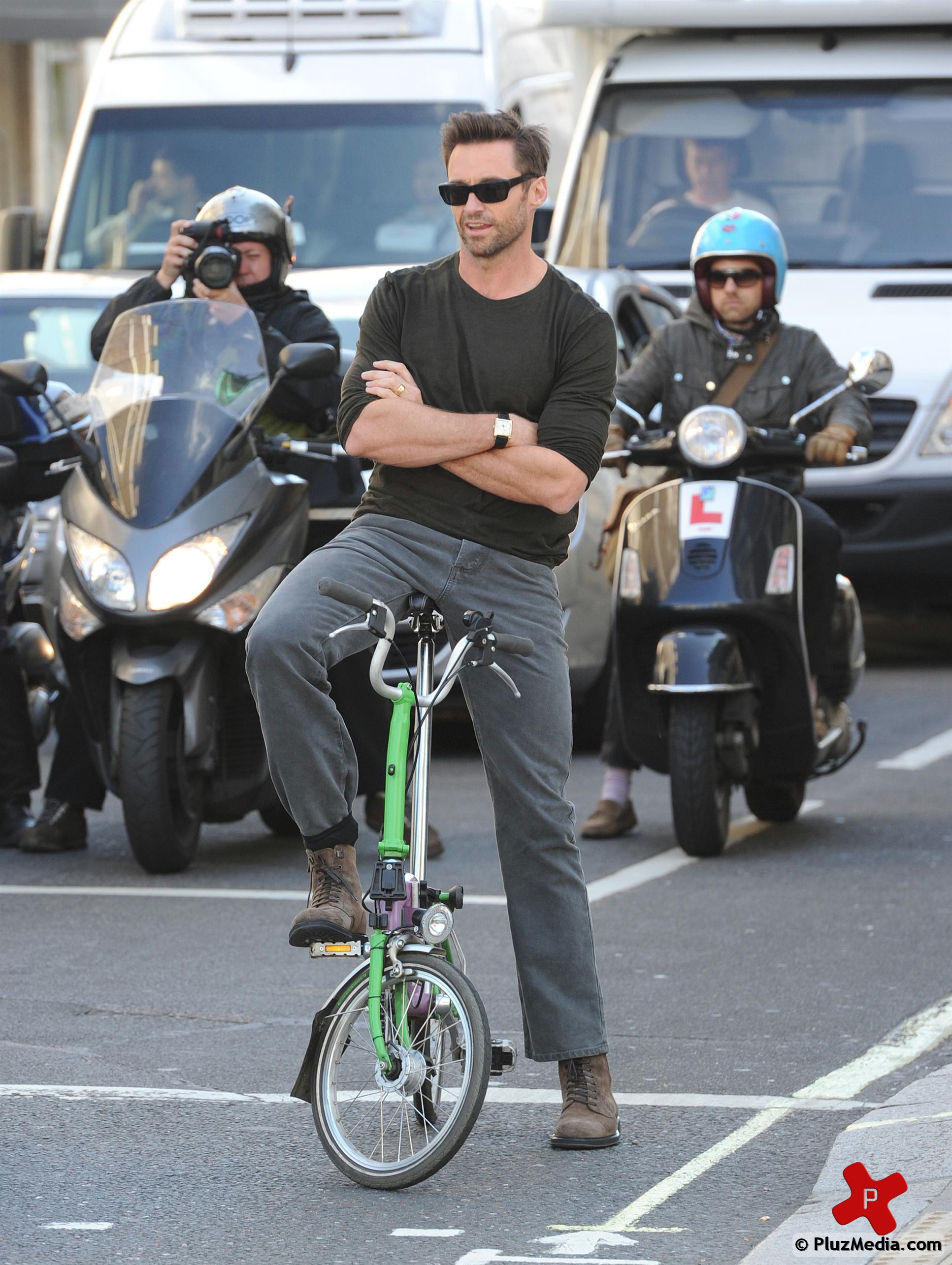 Hugh Jackman leaves the Radio 1 studios Photos | Picture 75428